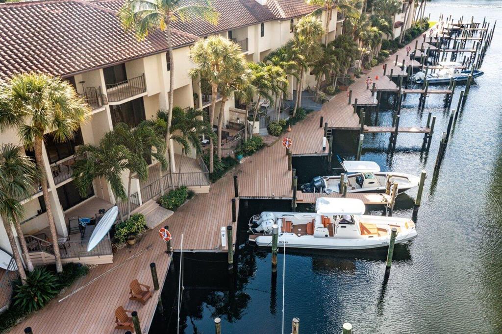 SEA RANCH CLUB OF BOCA II - Residential