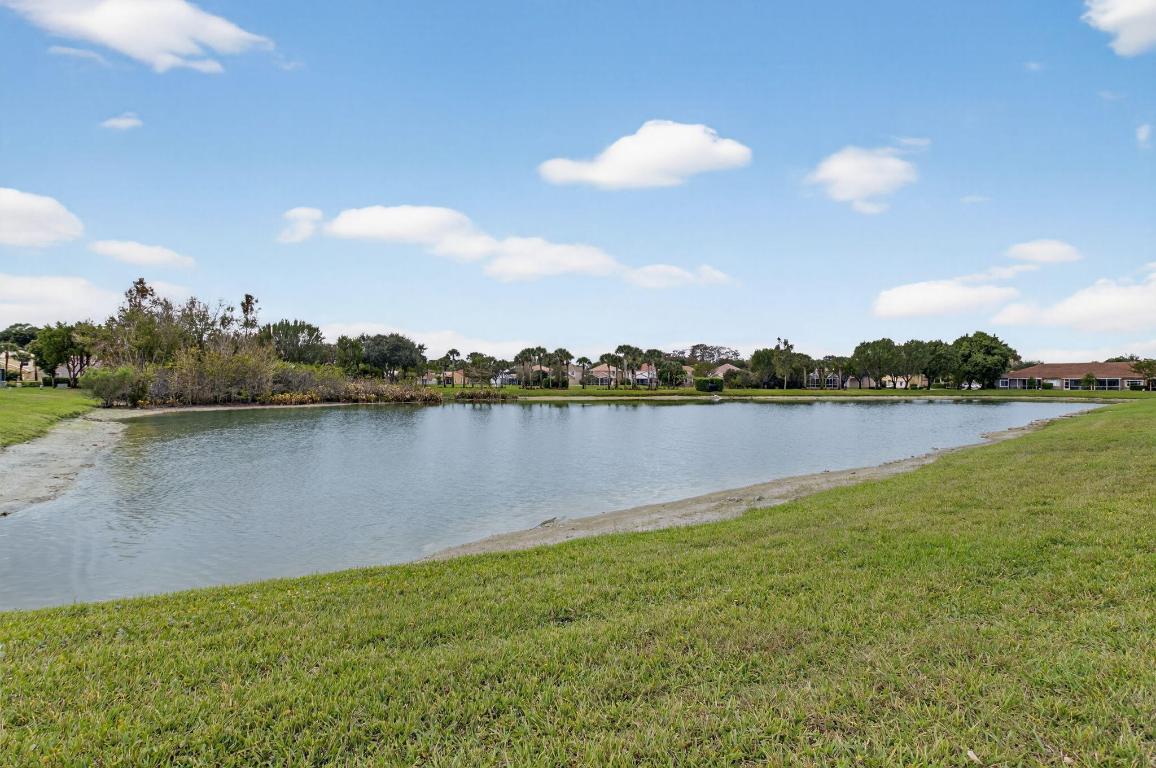 MIZNER POINTE OF BOCA VIA ANCHO - Residential