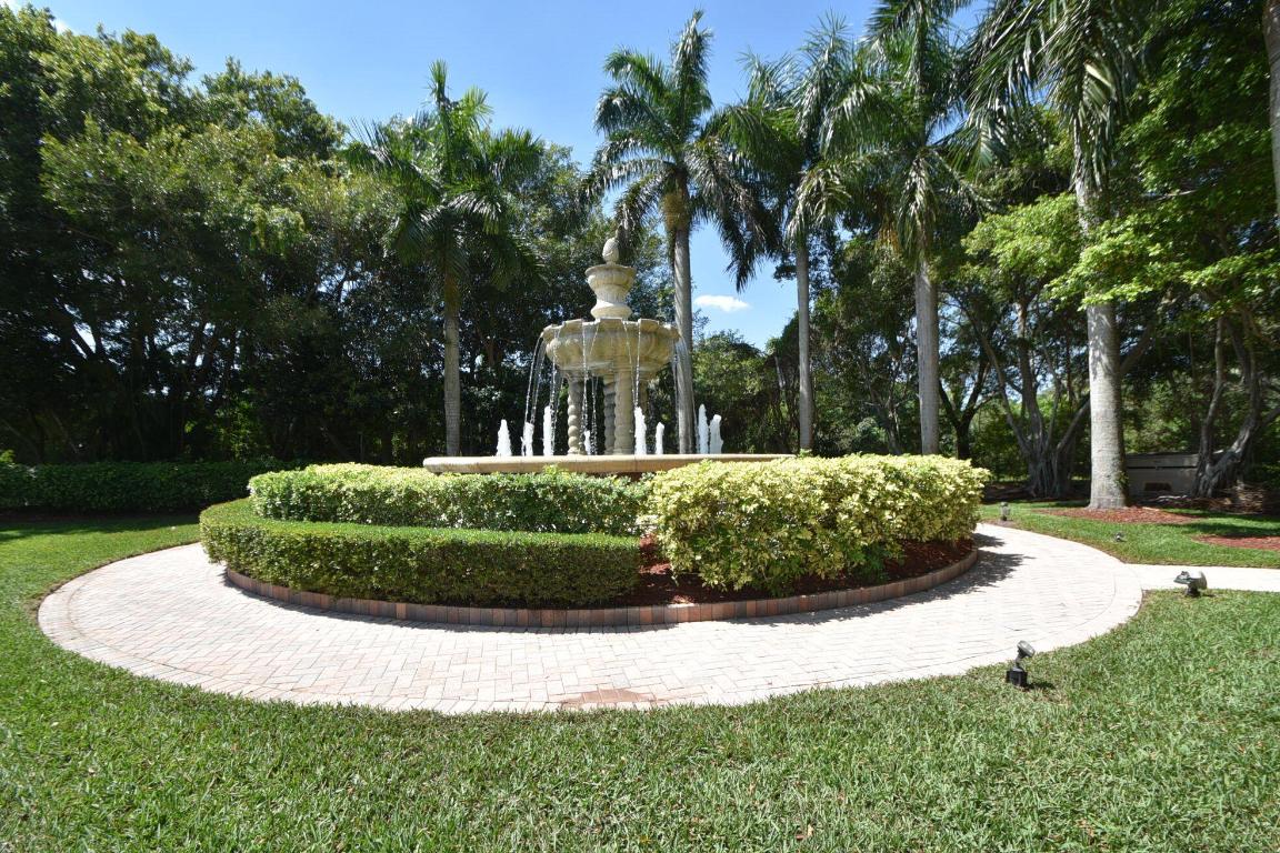 MIZNER POINTE OF BOCA VIA ANCHO - Residential