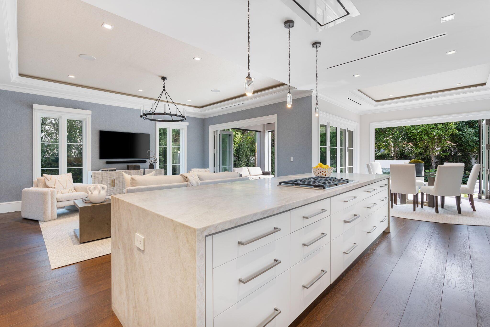 OCEAN PARK H W ROBBINS - Residential