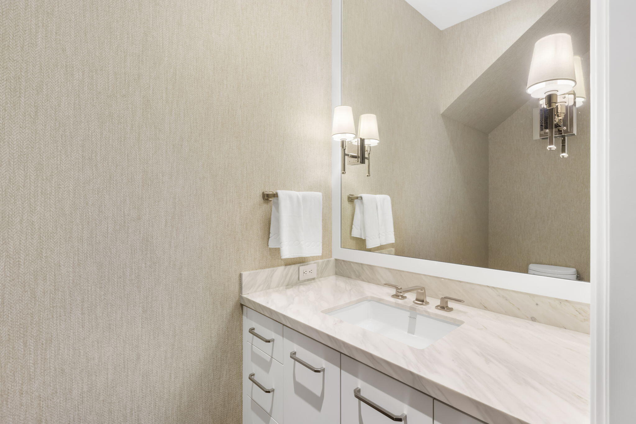 OCEAN PARK H W ROBBINS - Residential