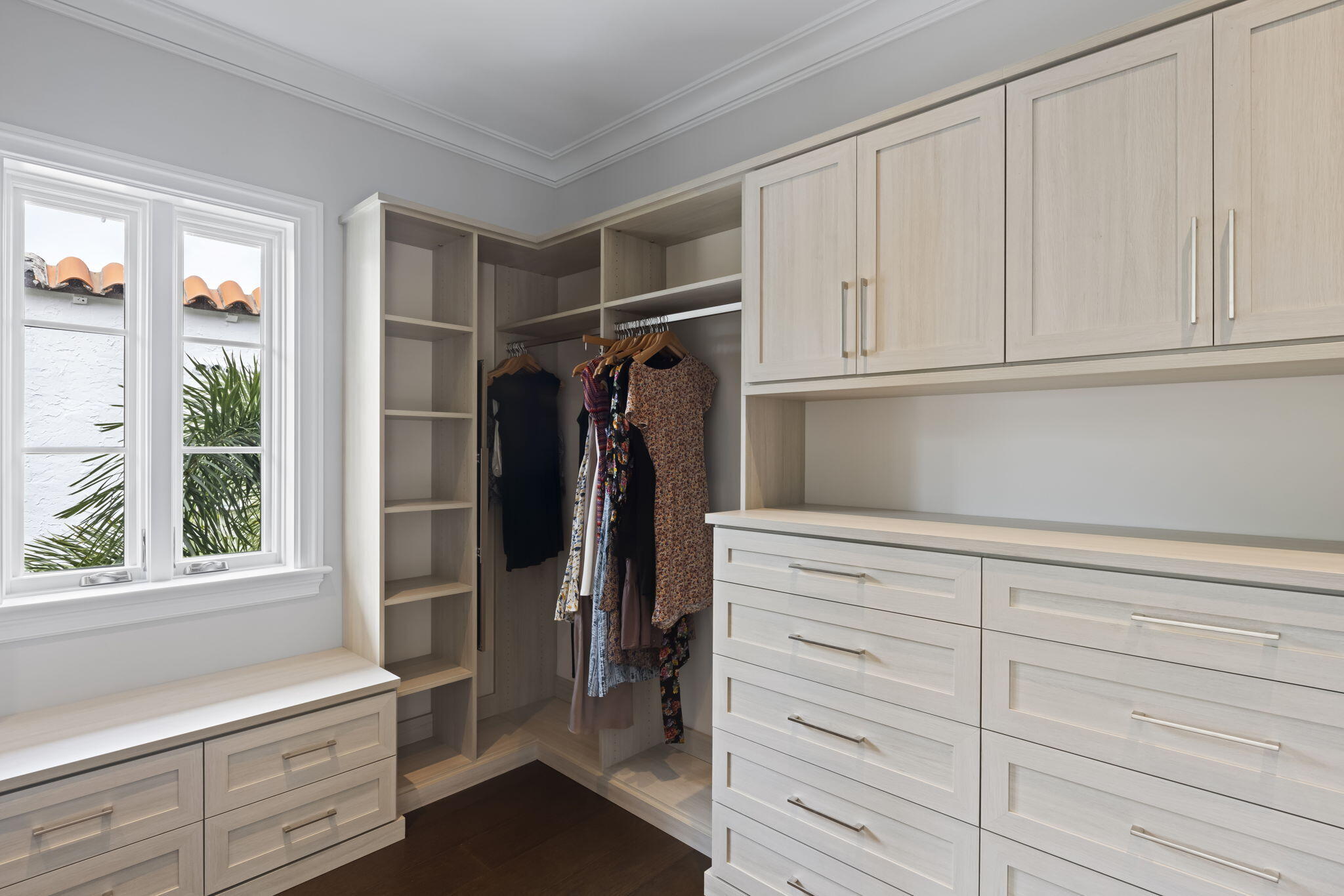 OCEAN PARK H W ROBBINS - Residential