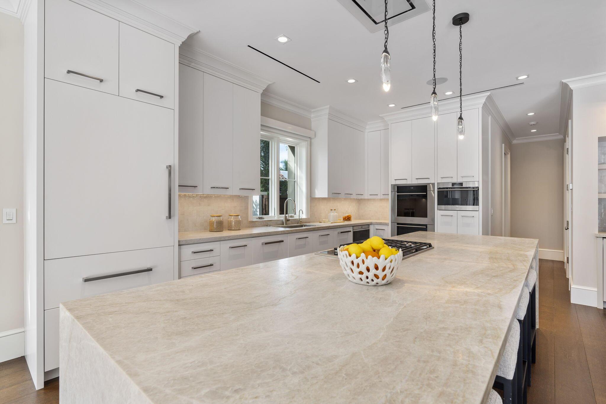 OCEAN PARK H W ROBBINS - Residential