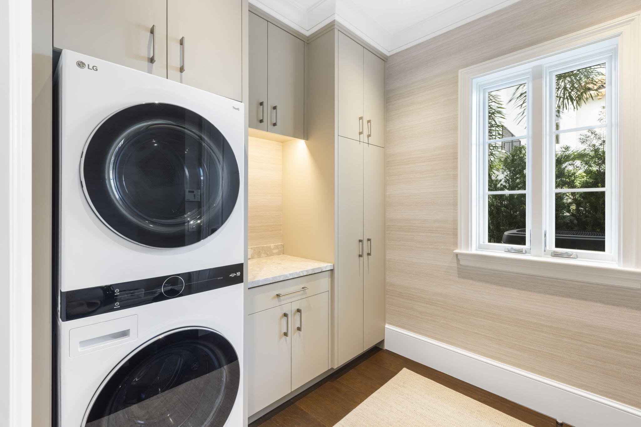 OCEAN PARK H W ROBBINS - Residential