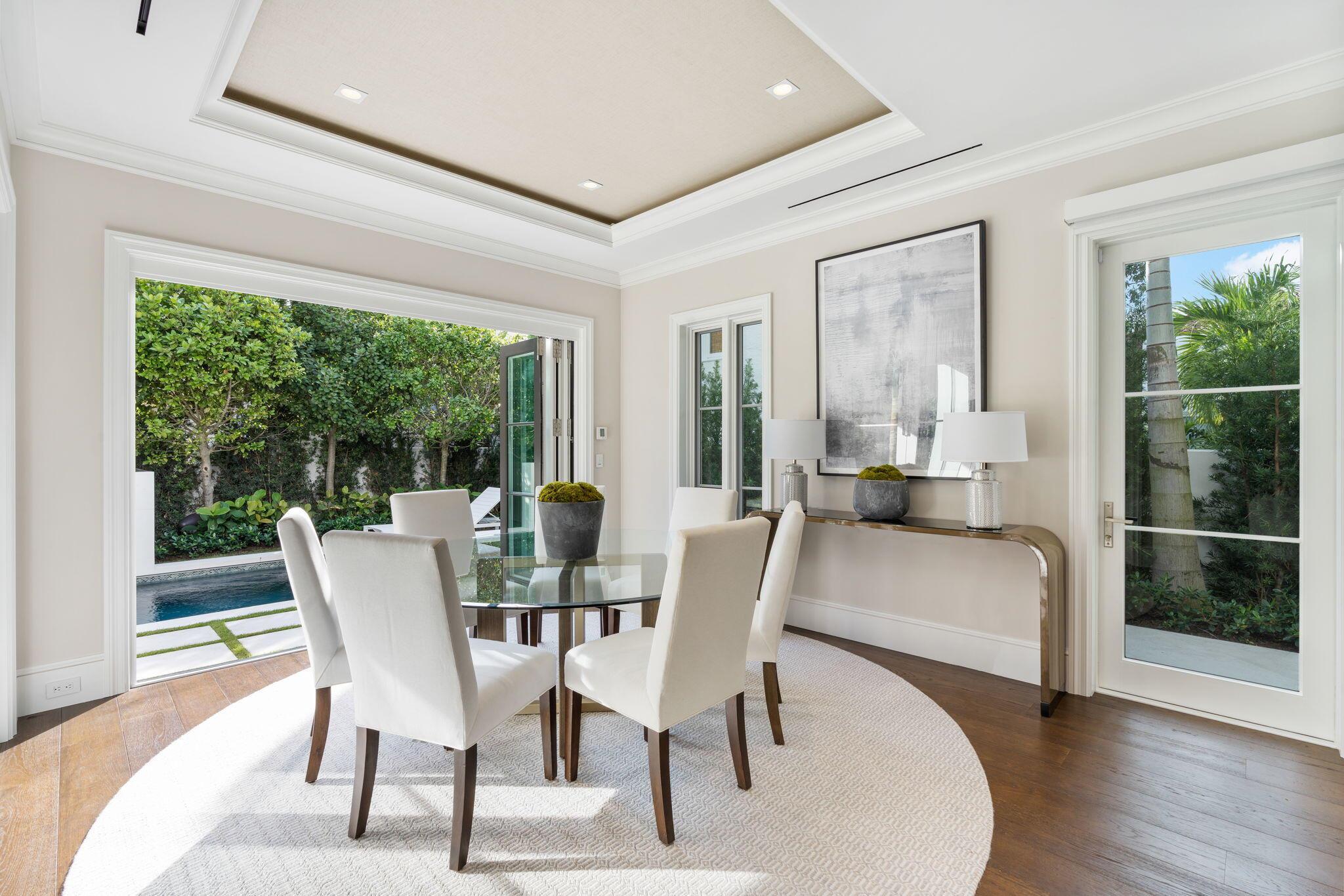 OCEAN PARK H W ROBBINS - Residential