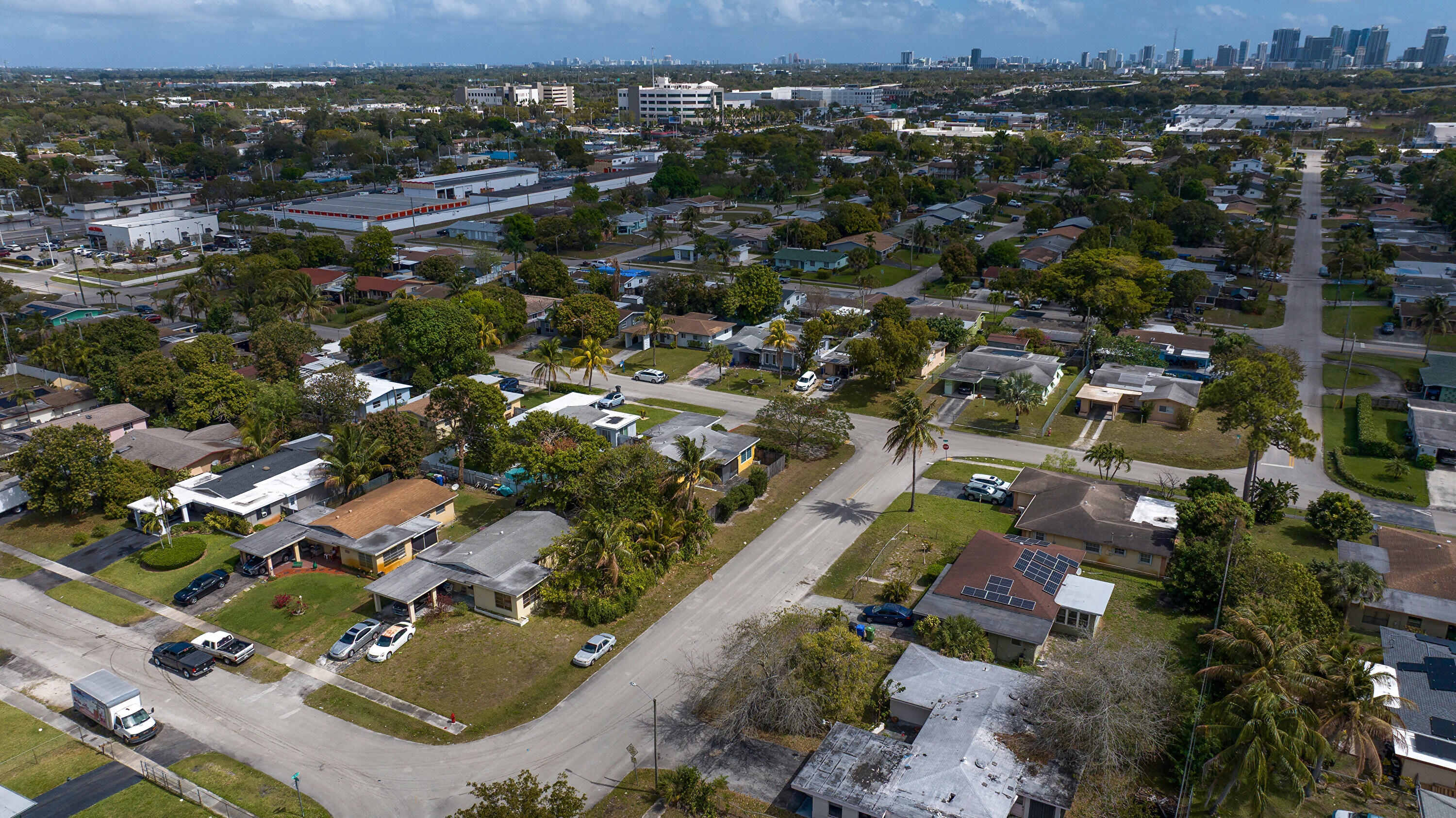 MIDLAND - Residential