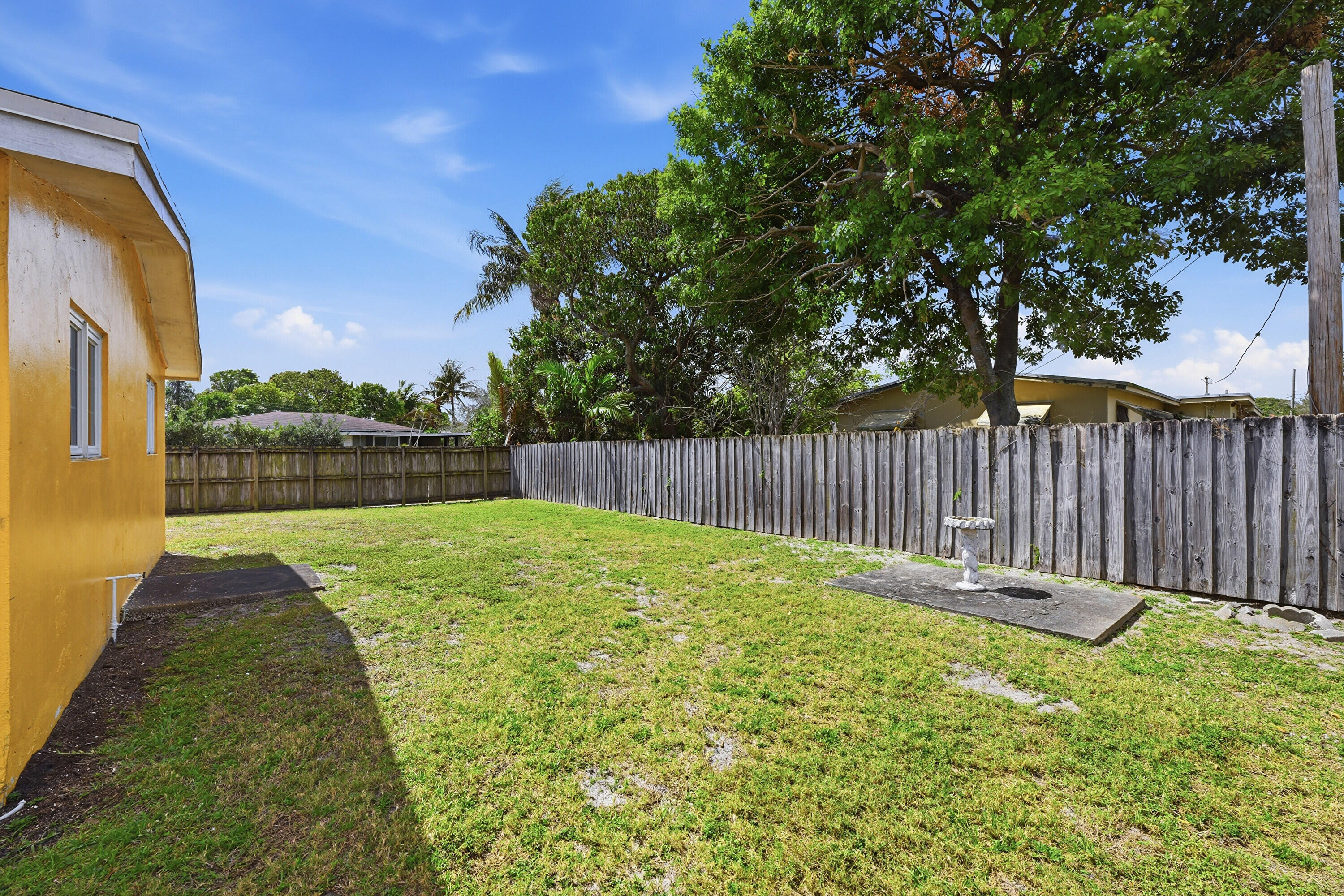 MIDLAND - Residential