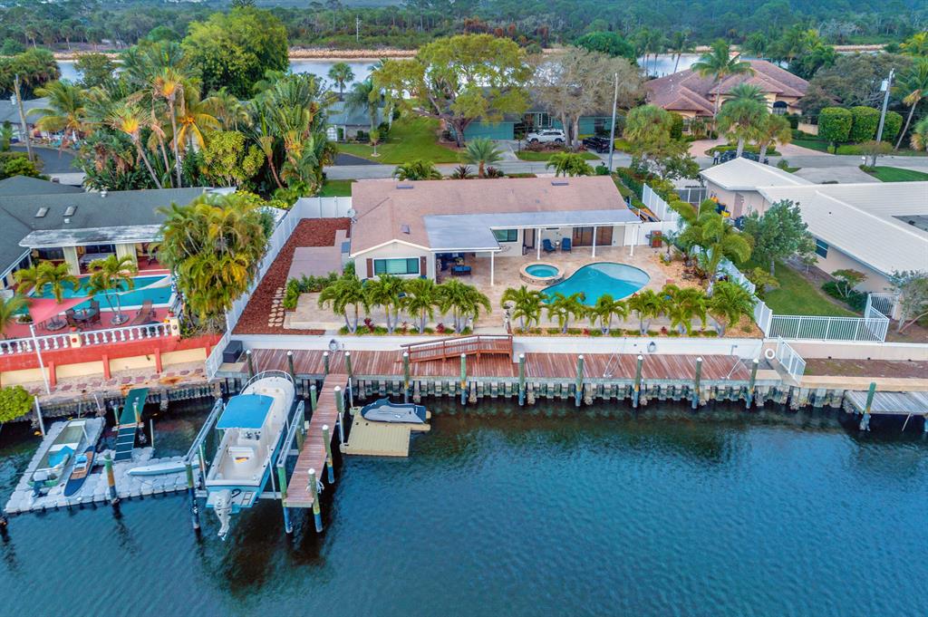 Paradise Port - Residential