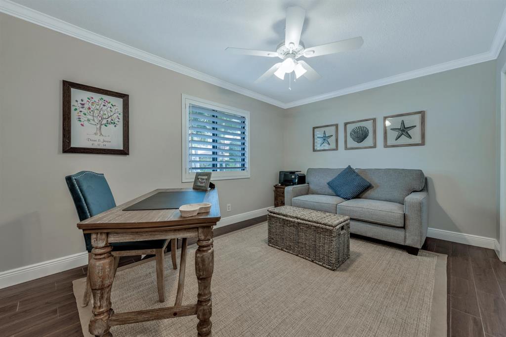 Paradise Port - Residential