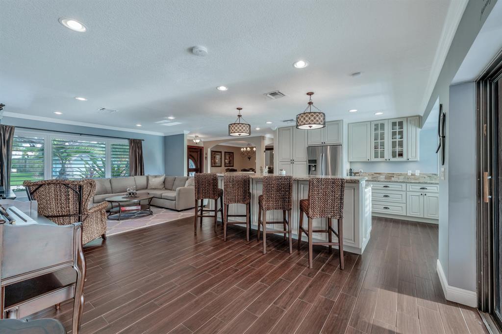 Paradise Port - Residential