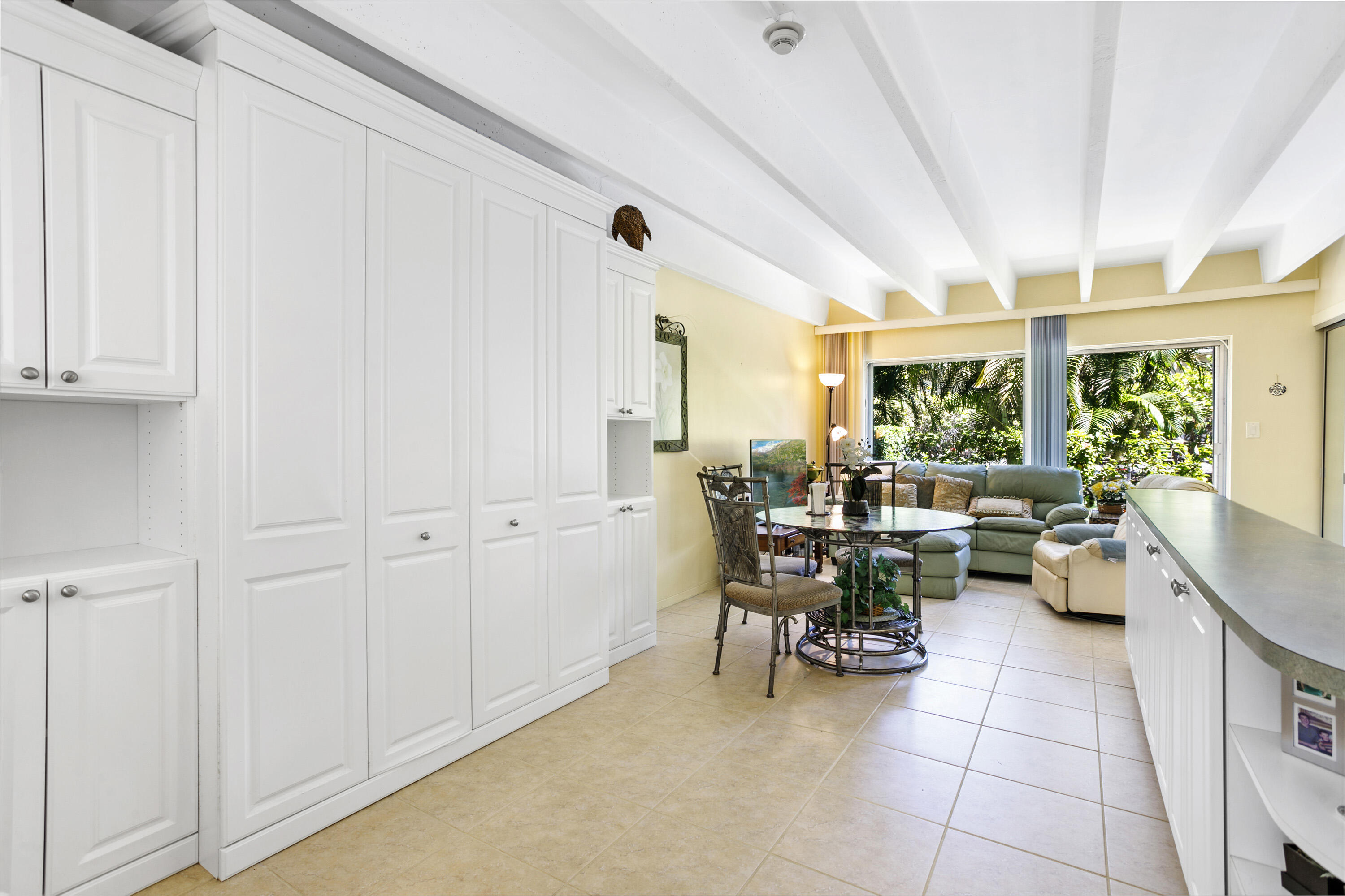 4001 S Ocean Boulevard 118