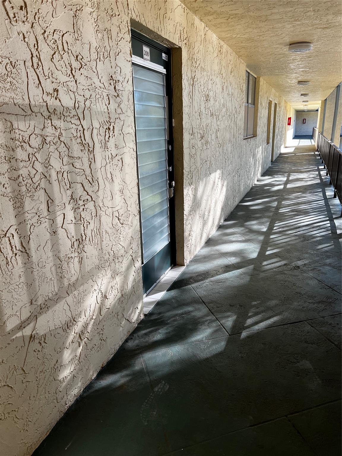 Lime Bay Condo 2 - Residential Lease