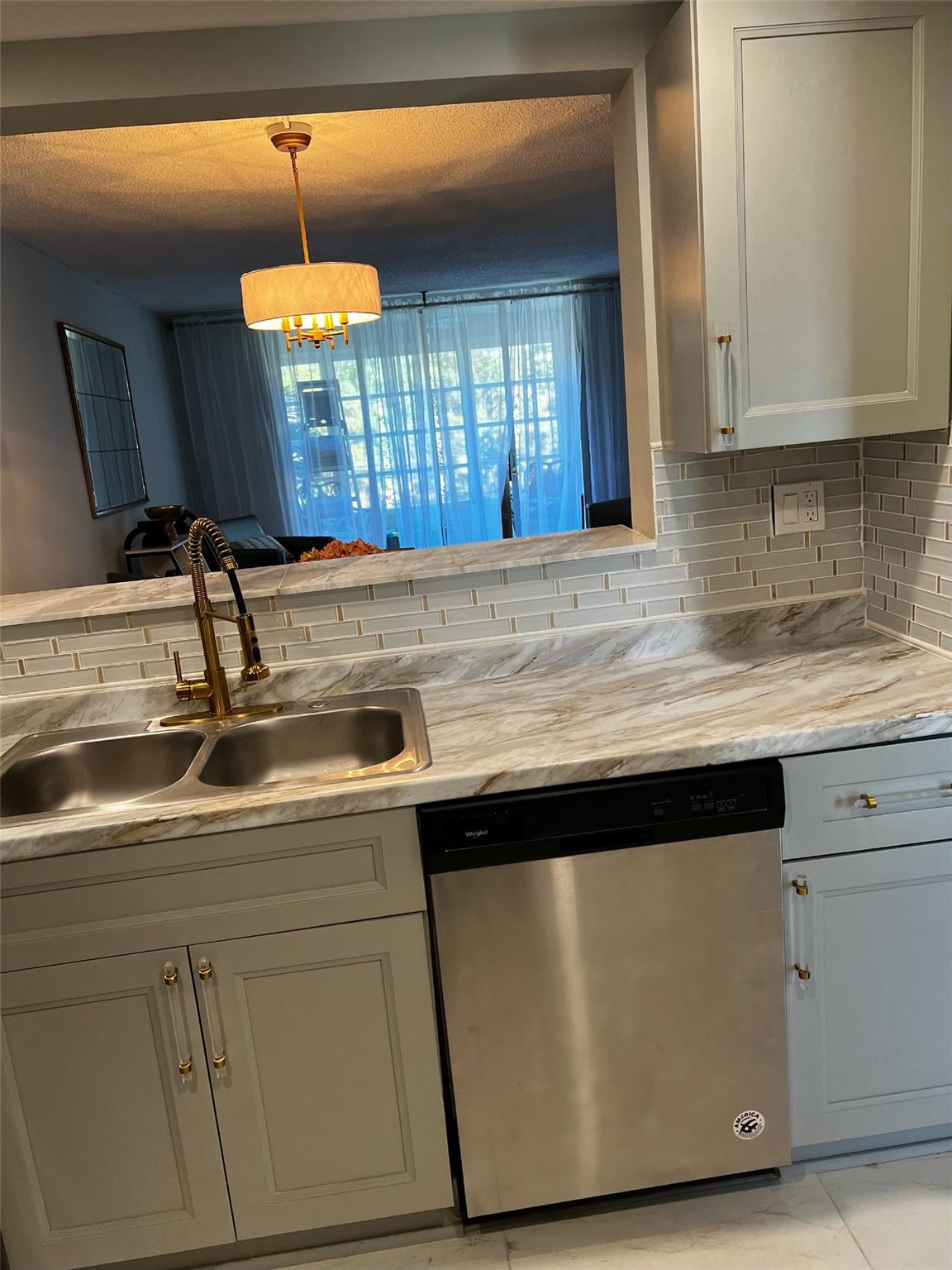 Lime Bay Condo 2 - Residential Lease