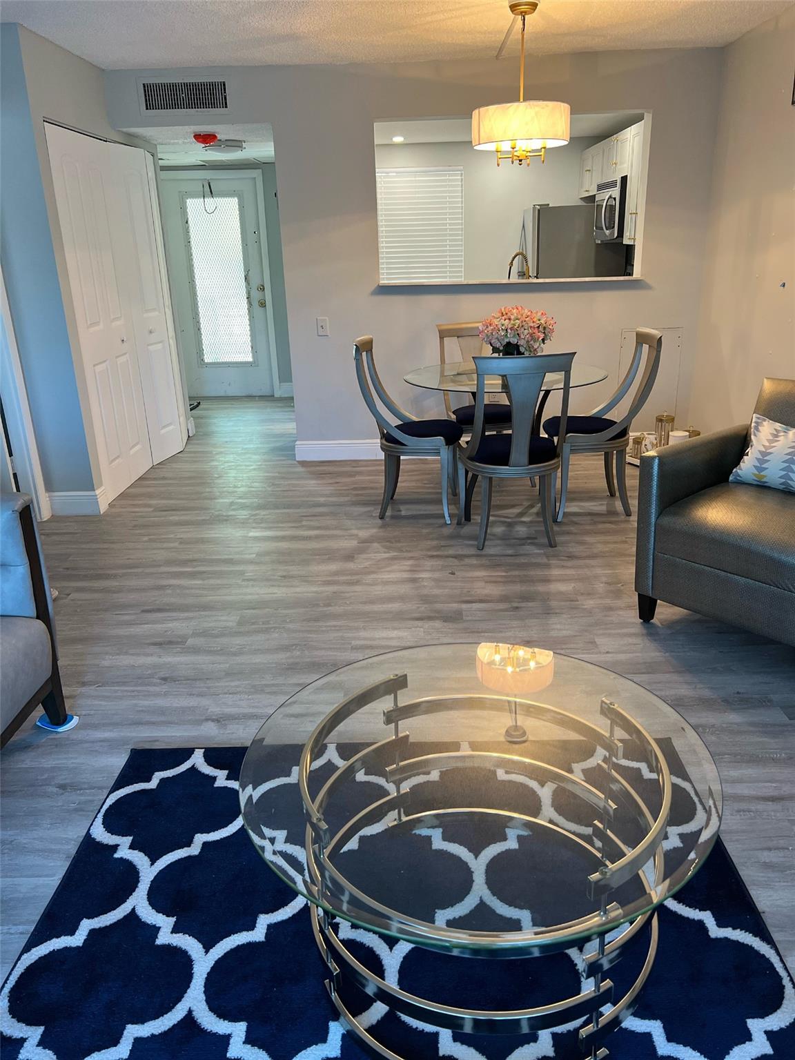 Lime Bay Condo 2 - Residential Lease