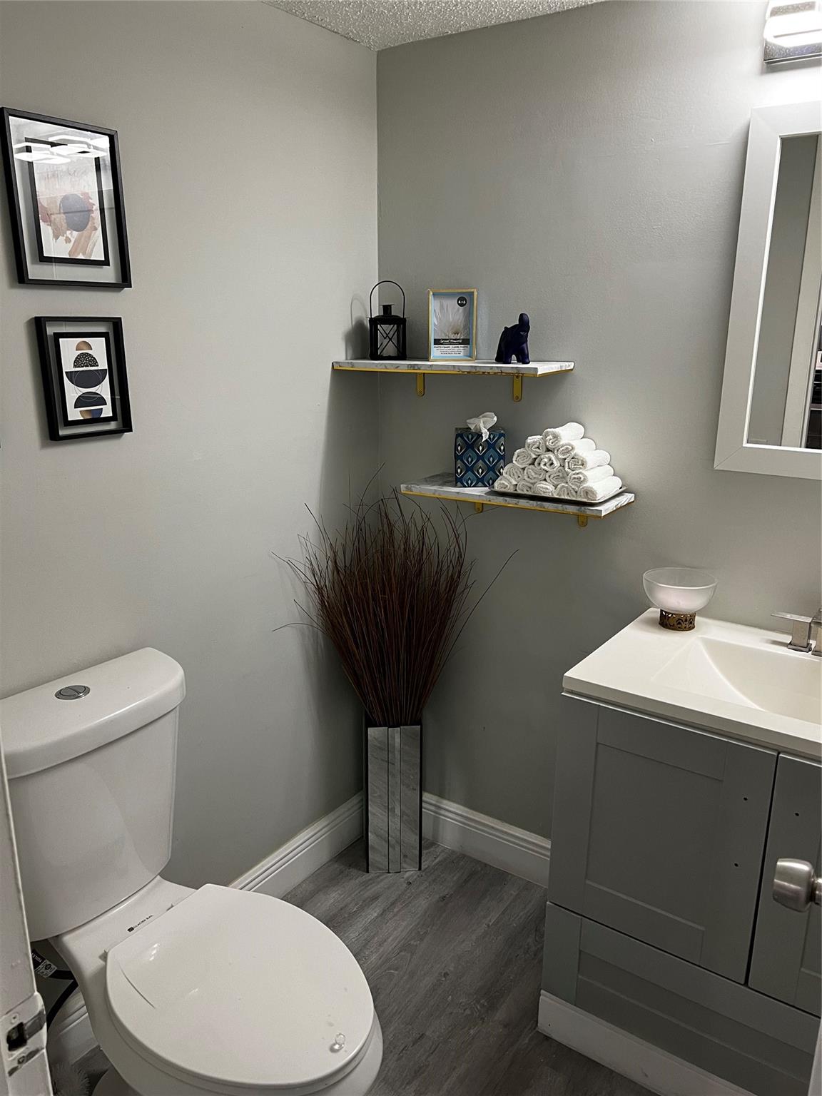 Lime Bay Condo 2 - Residential Lease