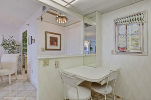 REGENCY HIGHLAND CLUB CON - Residential