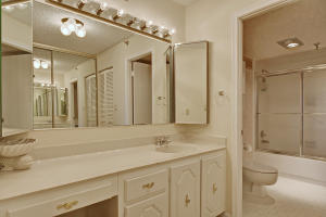 REGENCY HIGHLAND CLUB CON - Residential