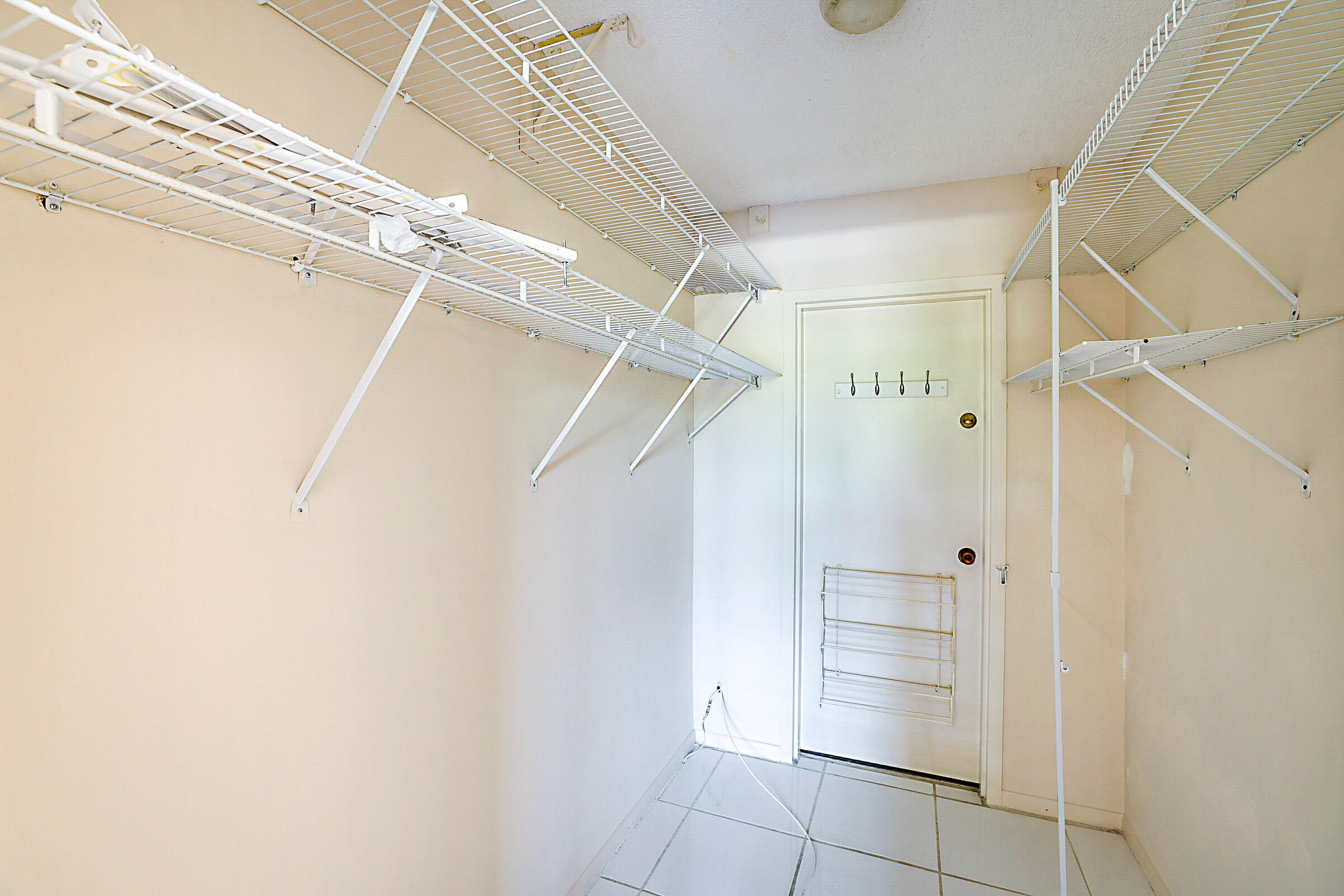 BOCA TOWERS CONDO PORTION - Residential