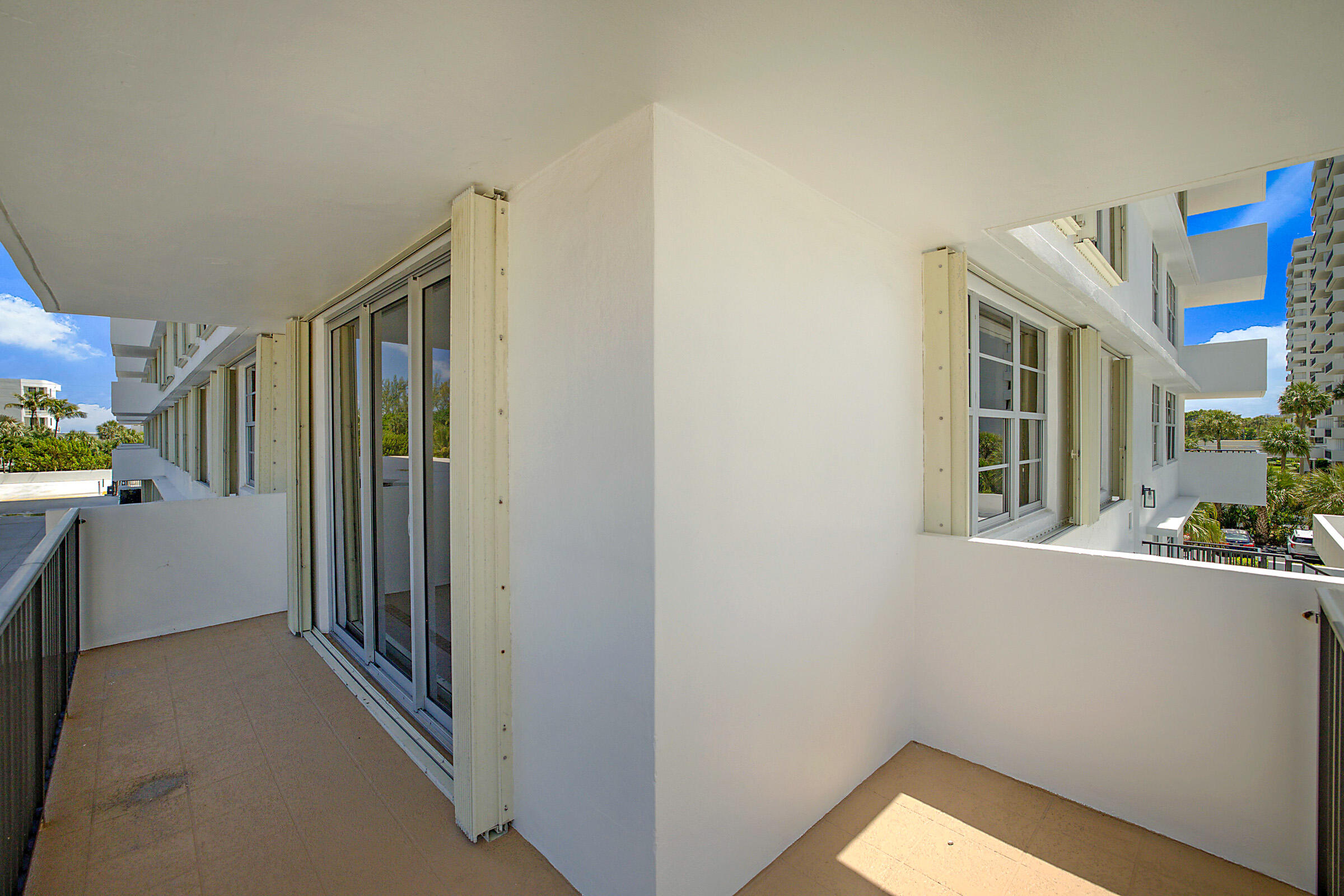 BOCA TOWERS CONDO PORTION - Residential