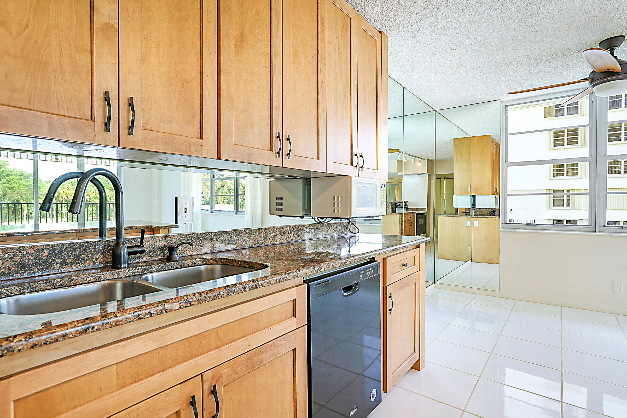 BOCA TOWERS CONDO PORTION - Residential