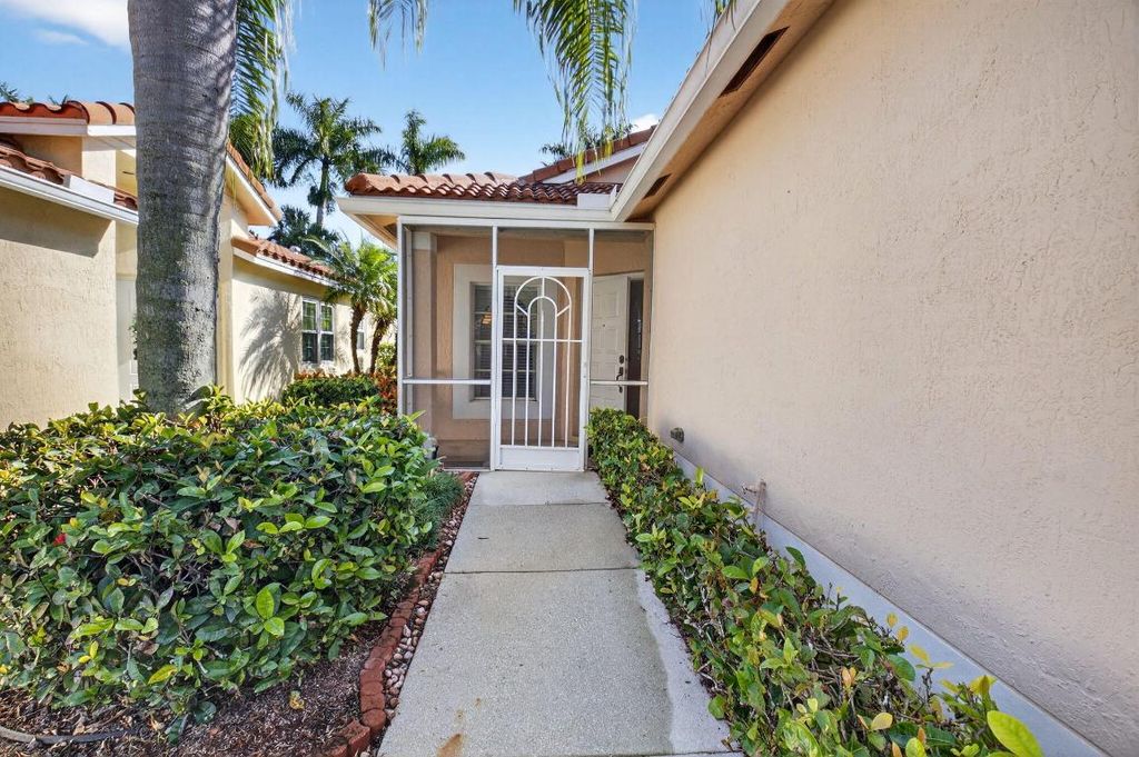 Photo of 9598 Cherry Blossom Court, Boynton Beach, FL 33437 (MLS # R11144088)