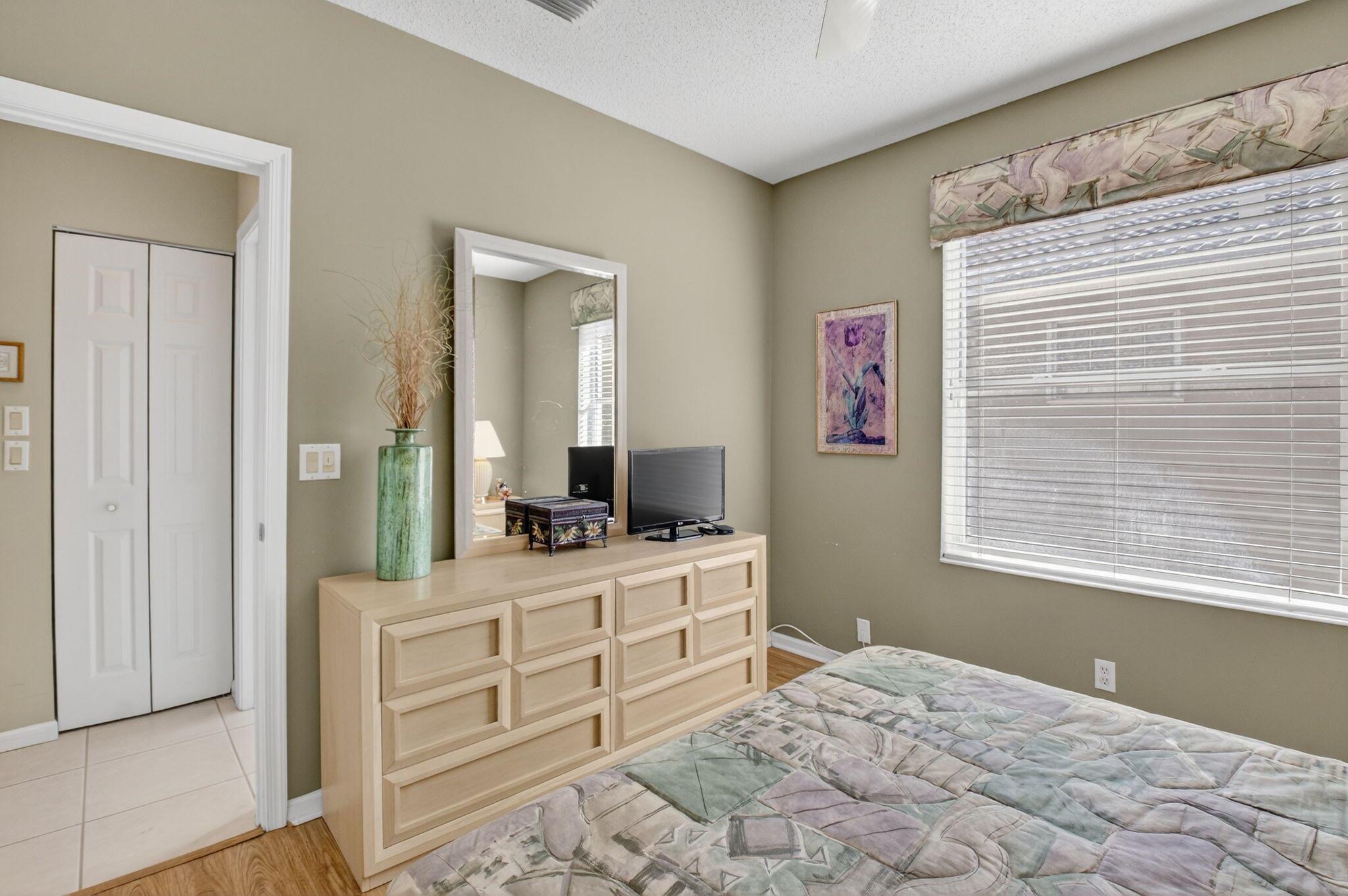 THE GROVE - Residential