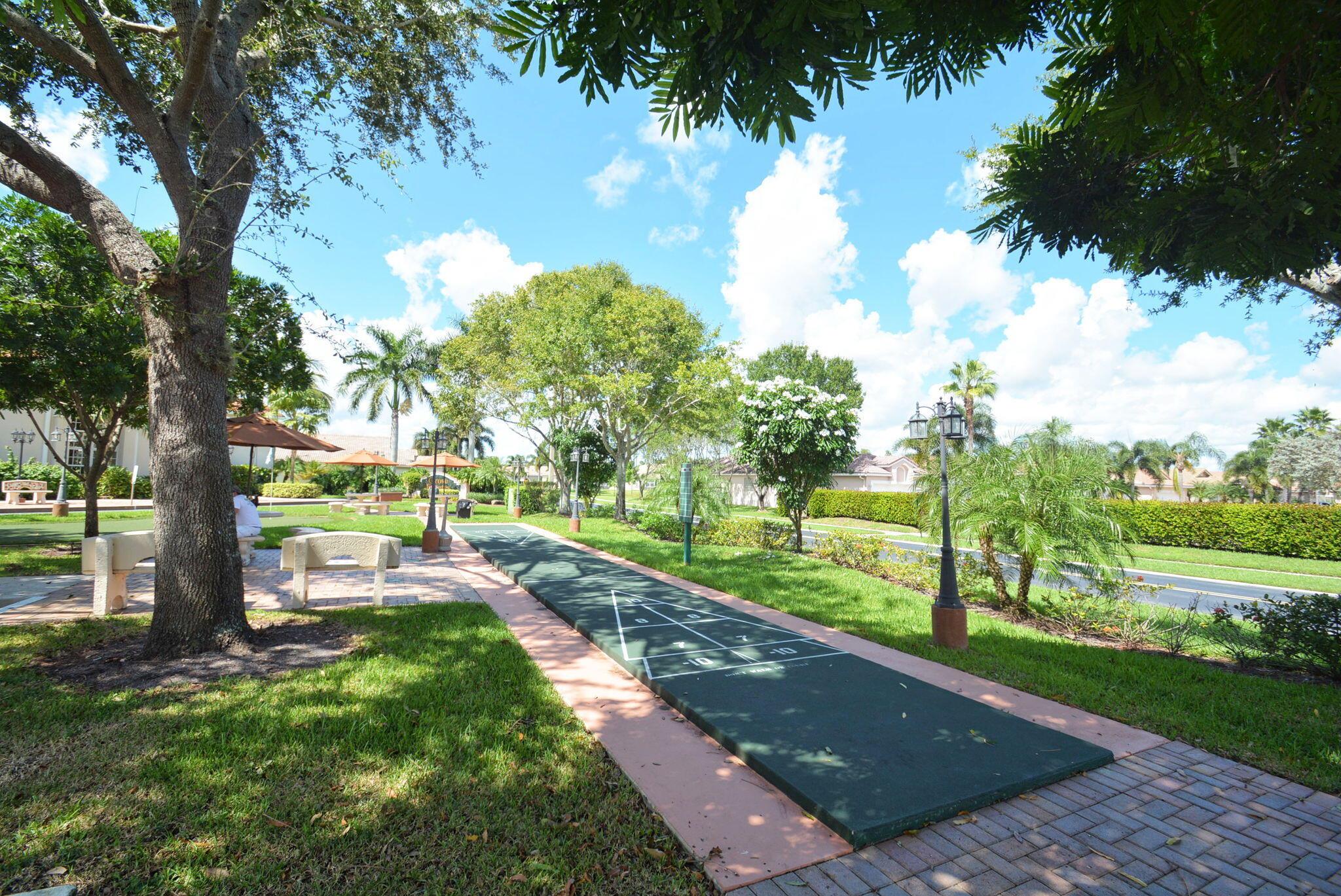 THE GROVE - Residential