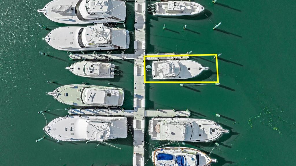 Photo of 3910 Shearwater Drive, Jupiter, FL 33477 (MLS # R10938145)