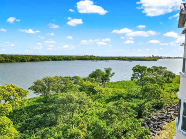 BAYVIEW - Residential