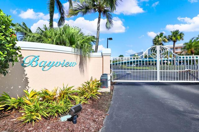 BAYVIEW - Residential