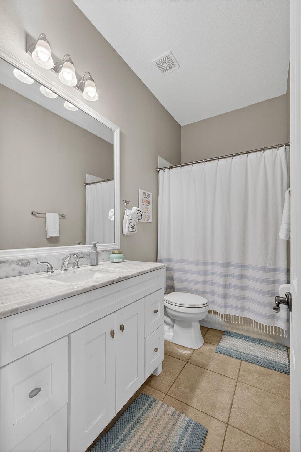 CANTERBURY PLACE - Residential