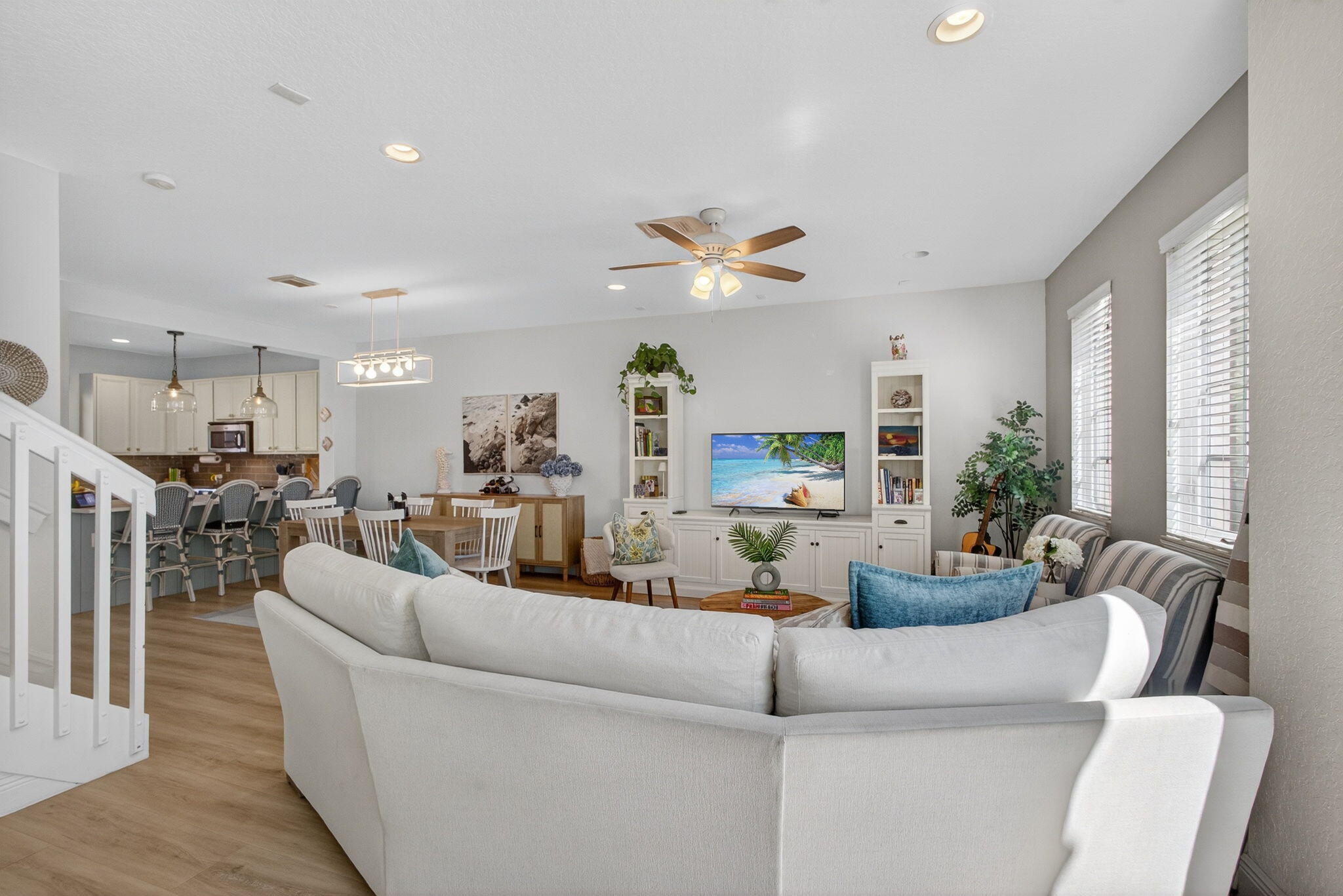 CANTERBURY PLACE - Residential