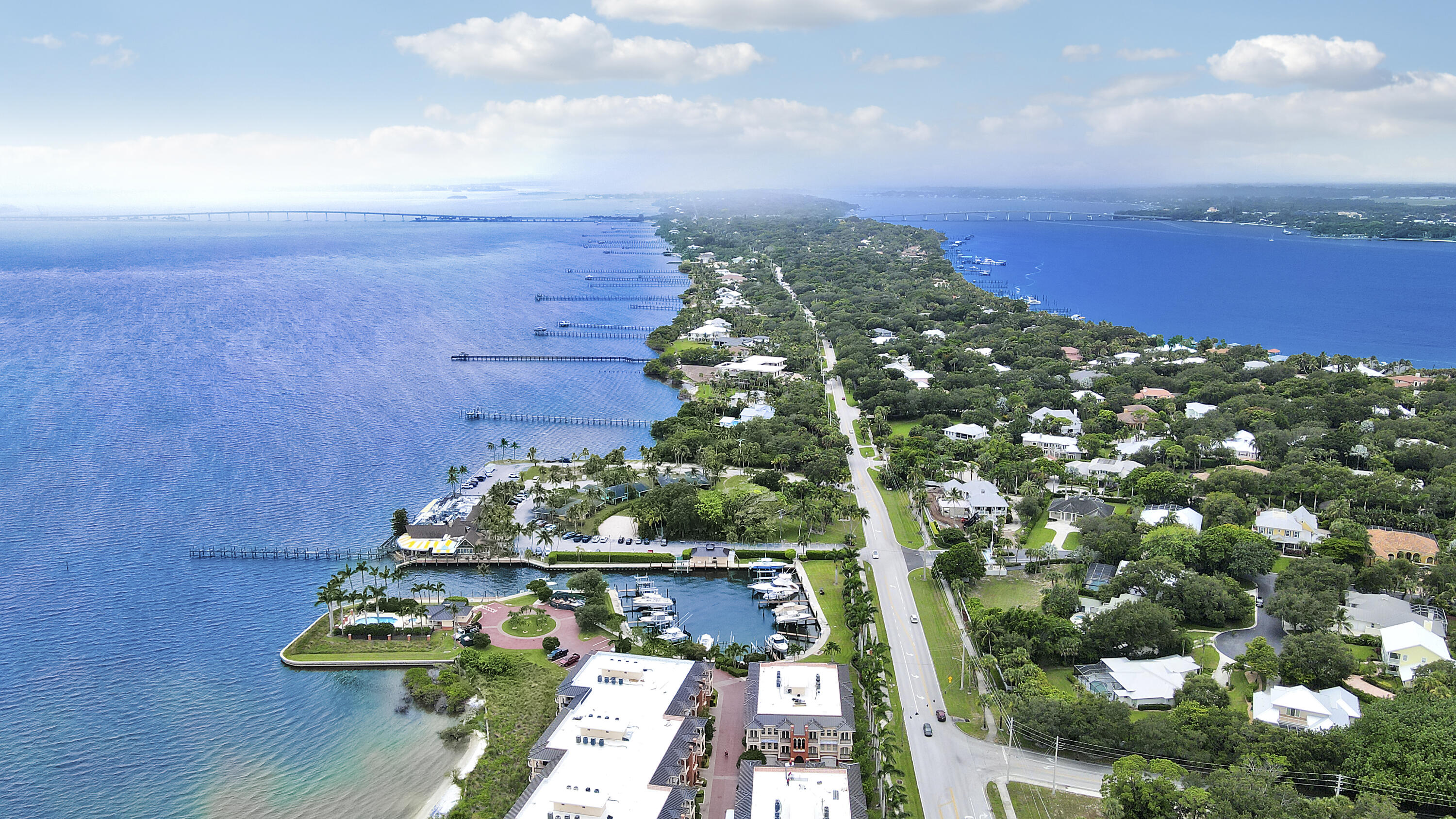 Outrigger Harbour Yacht Club - Land