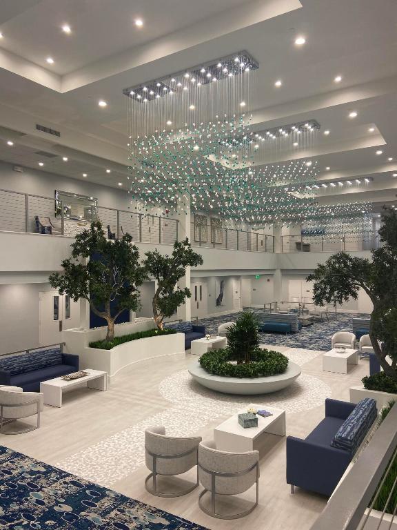 HUNTINGTON LAKES SEC THREE CONDOS - Residential