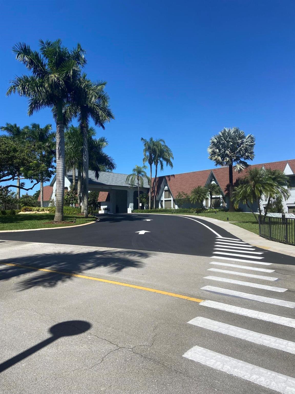 HUNTINGTON LAKES SEC THRE - Residential