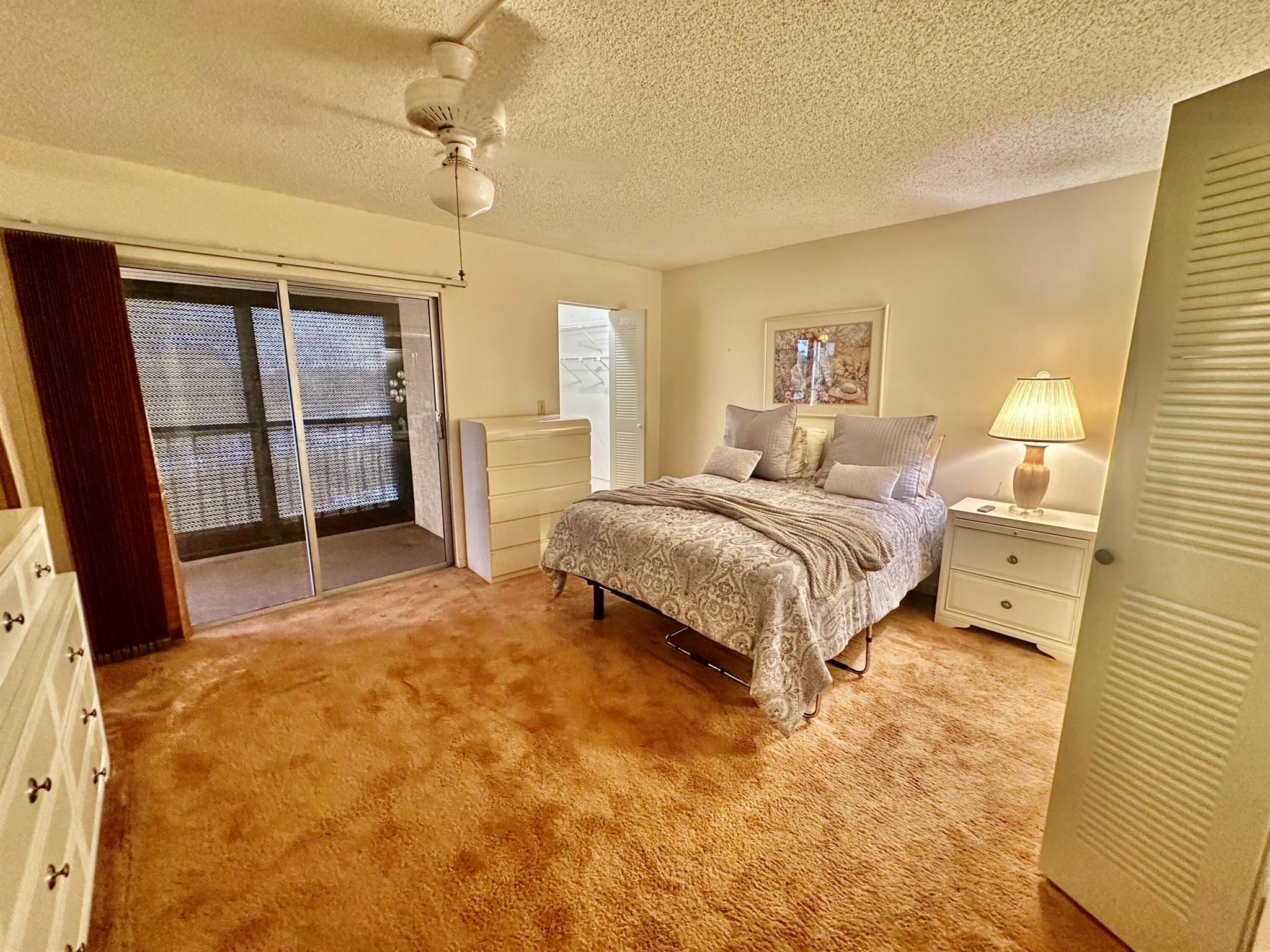 HUNTINGTON LAKES SEC THRE - Residential