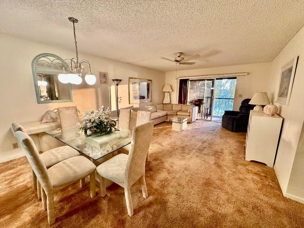 HUNTINGTON LAKES SEC THREE CONDOS - Residential