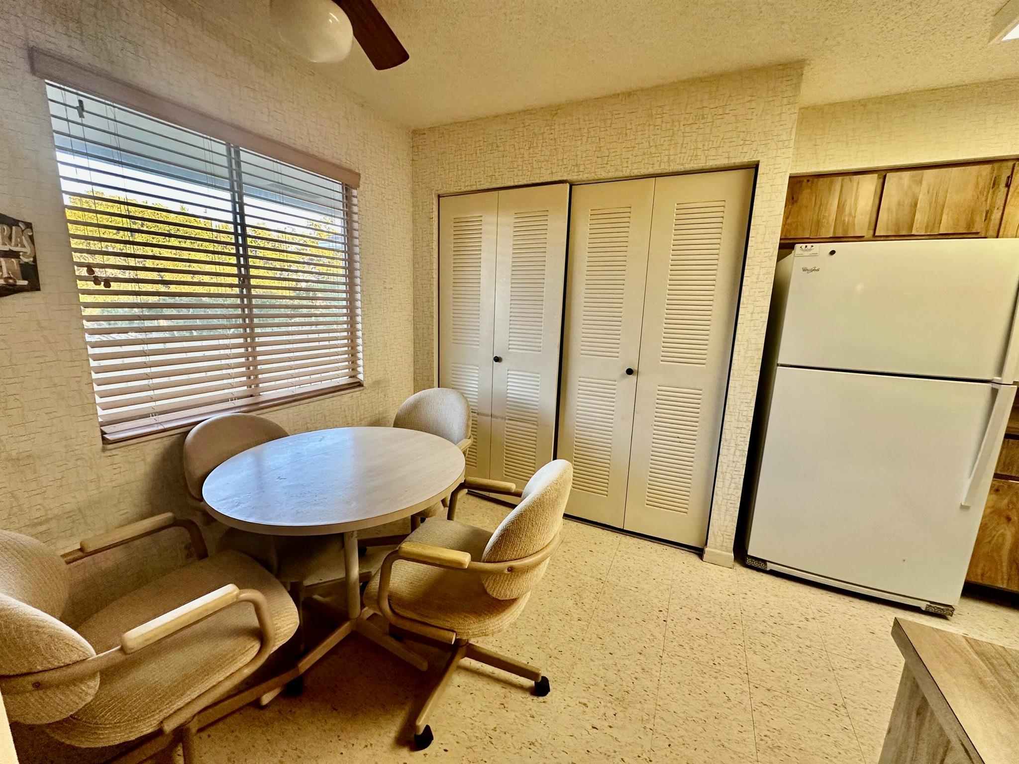 HUNTINGTON LAKES SEC THRE - Residential