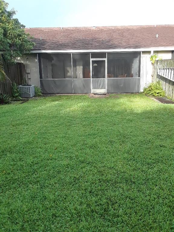 THE LAKES - Residential