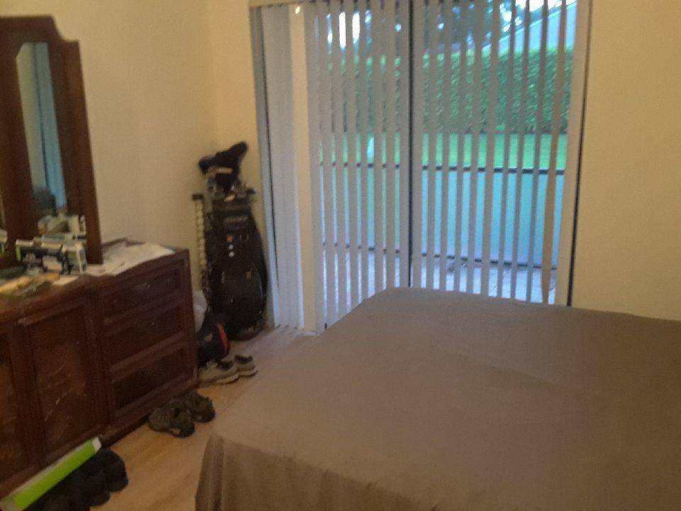 THE LAKES - Residential