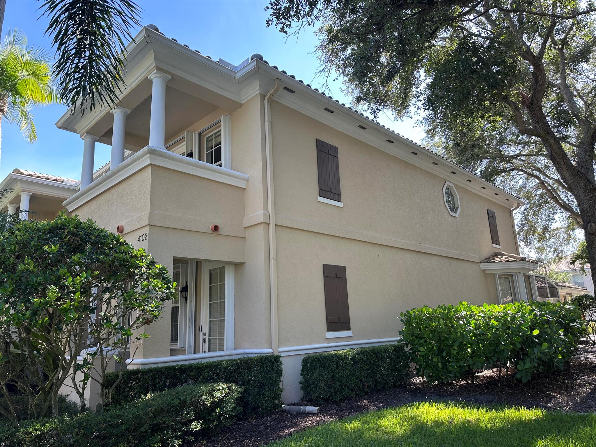 4102 Community Drive