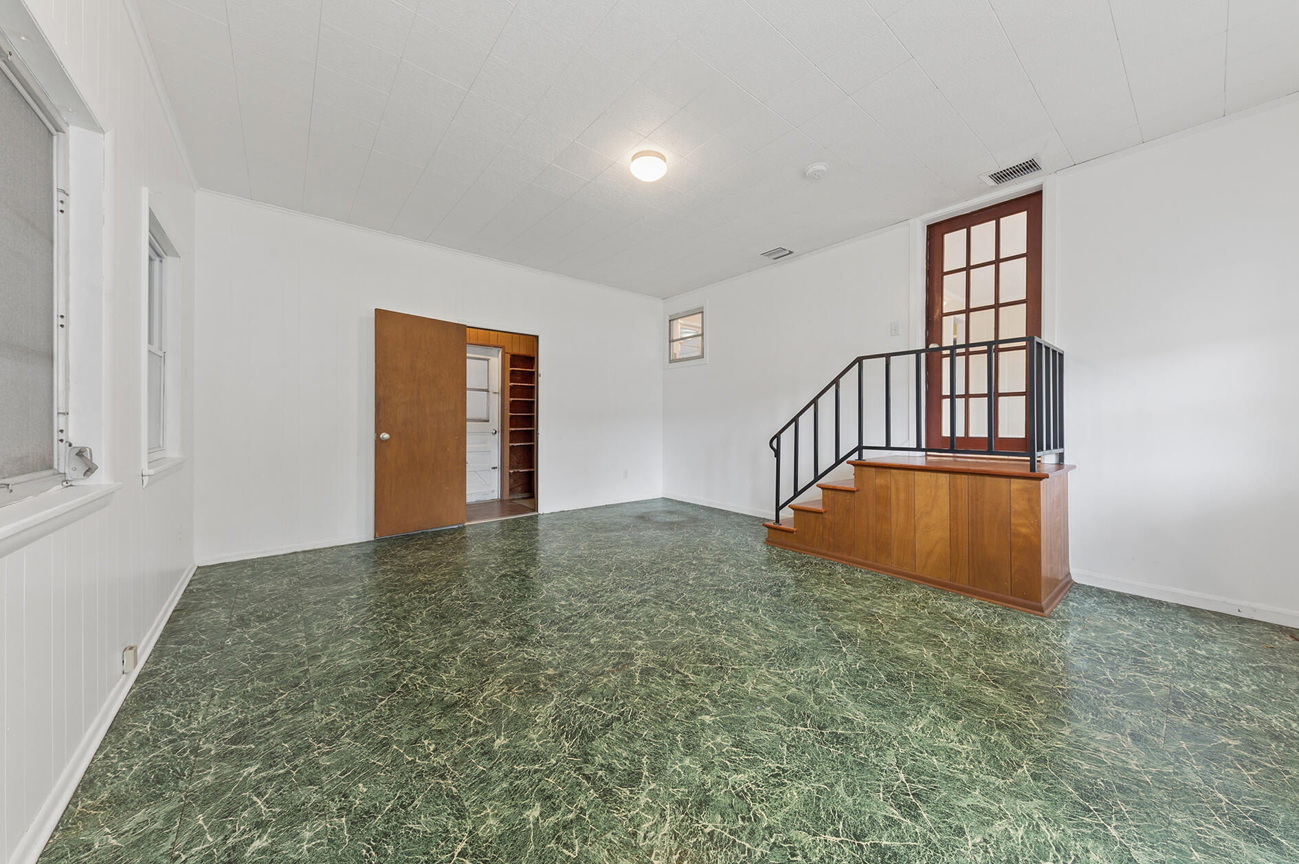 HALPATIOKEE PARK - Residential