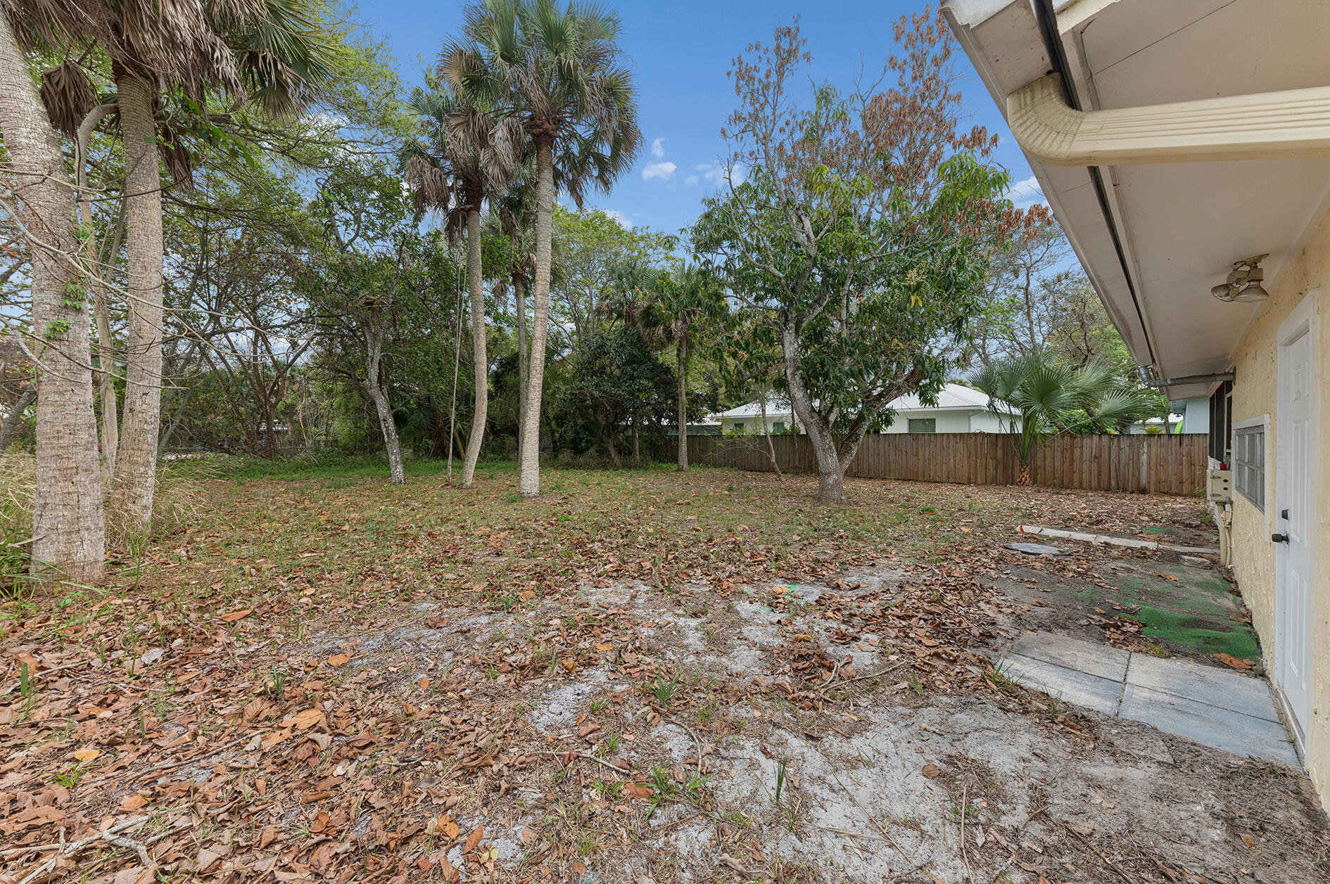 HALPATIOKEE PARK - Residential