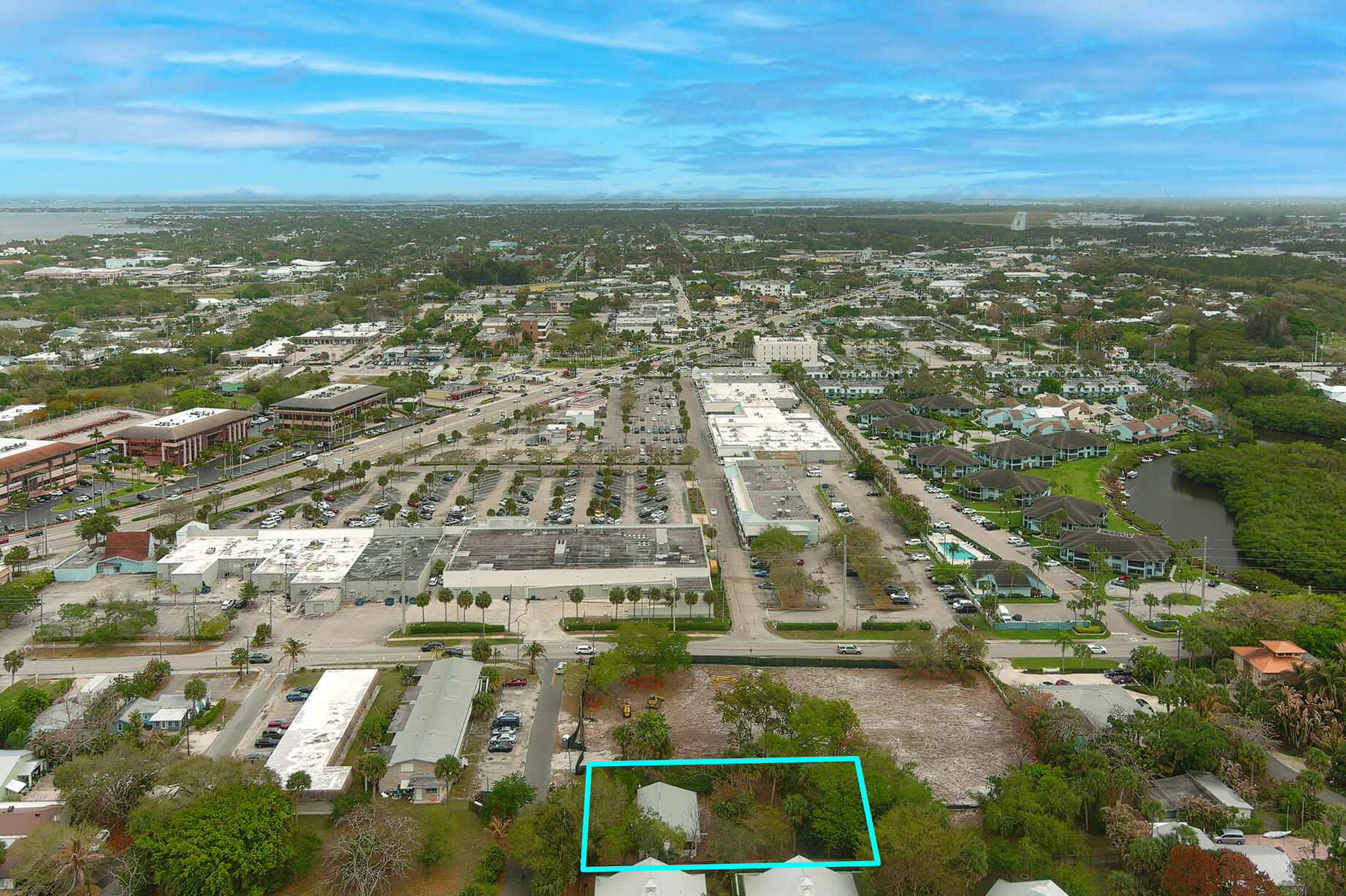 HALPATIOKEE PARK - Residential