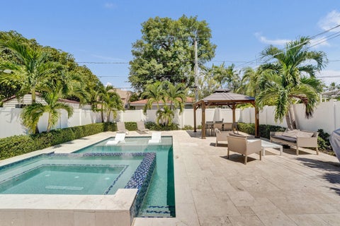 Tiny photo for 1535 Hollywood Boulevard, Hollywood, FL 33020 (MLS # B26072525)