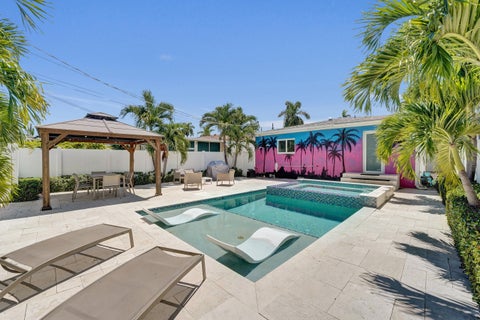 Tiny photo for 1535 Hollywood Boulevard, Hollywood, FL 33020 (MLS # B26072525)