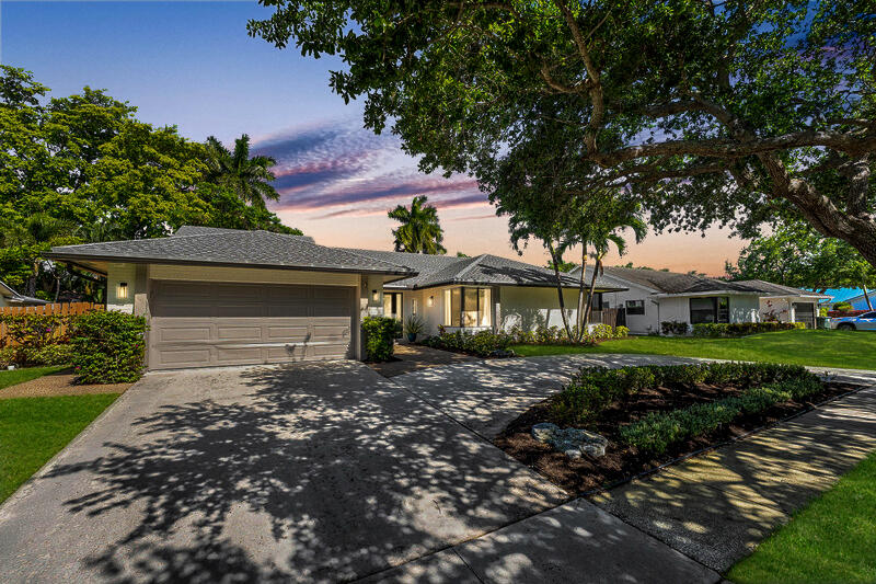 BOCA MADERA - Residential