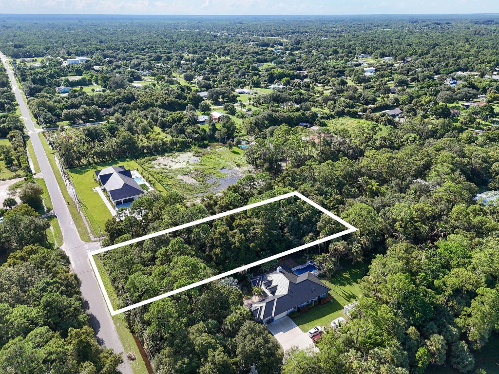 Photo of 9475 Sandy Run Road, Jupiter, FL 33478 (MLS # B26071374)