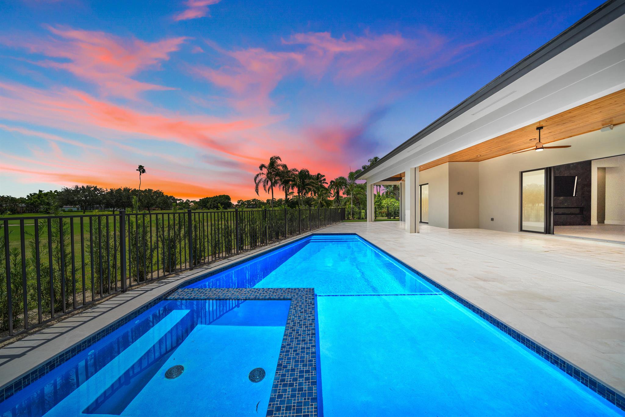 STONEWAL ESTATES - Residential