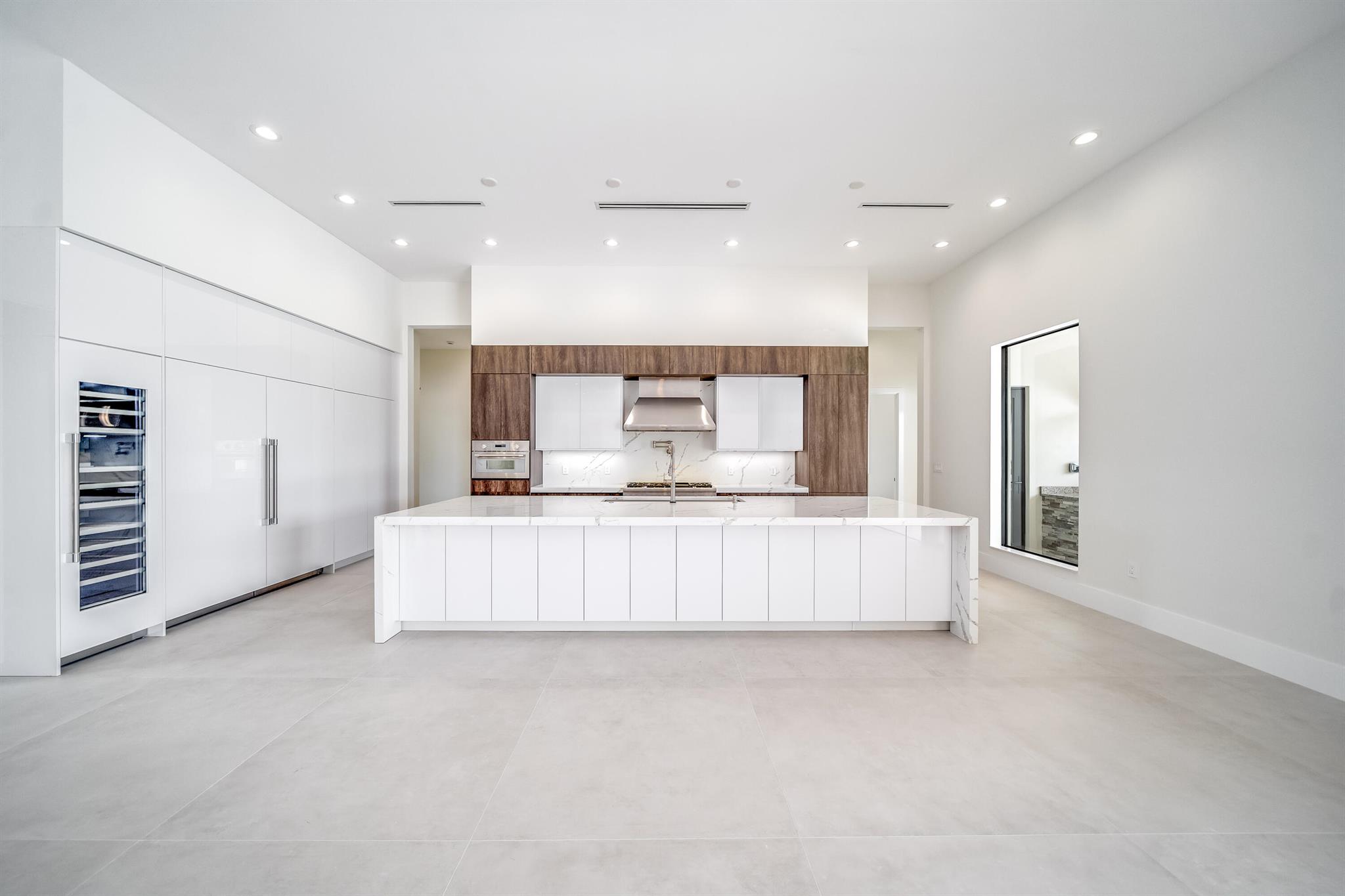 STONEWAL ESTATES - Residential